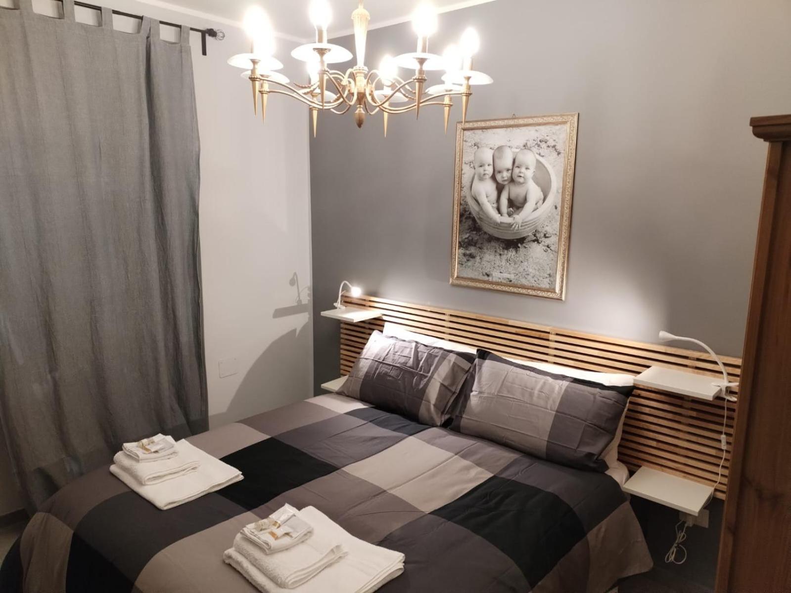 Flower House Apartment Rom